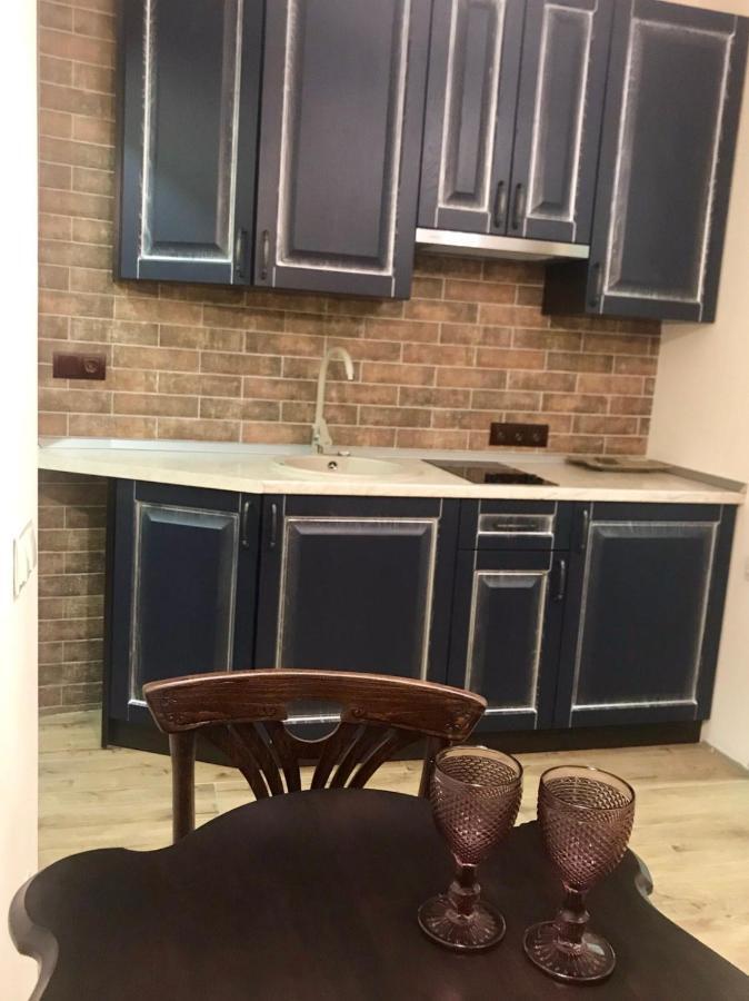 Apartament Tugan Baranovskogo Λβιβ Εξωτερικό φωτογραφία